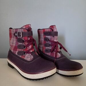 UGG Decatur Sugar Plum Plaid Winter Boots Size 7